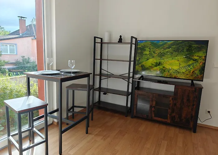 2Br Apartment, Parking, Wi-Fi, Tv In Berlin Karow